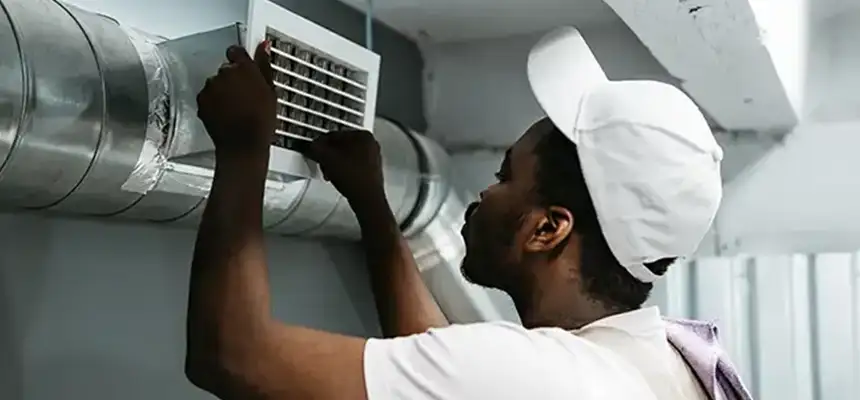 Our Licensed And Insured Cleaners in Bourbonnais, IL